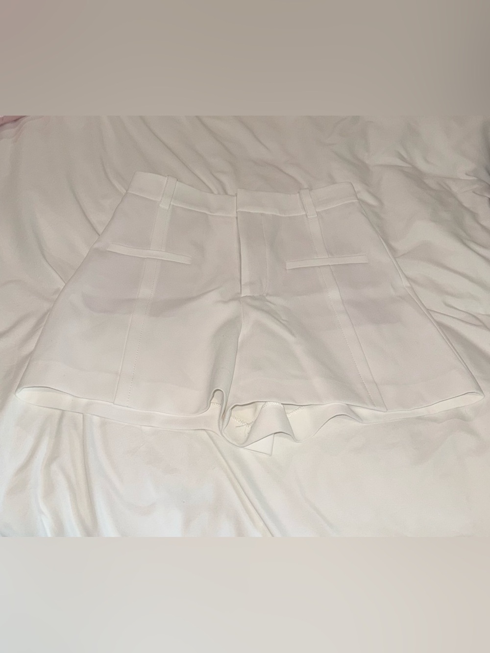 Zara White Tailored Bermuda Shorts Women’s Size Small (US S / EUR S)